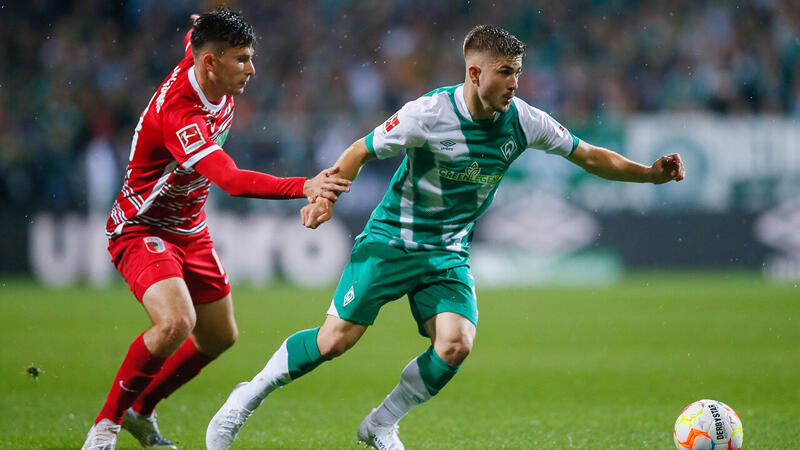 Augsburg gewinnt Elfer-Drama in Bremen