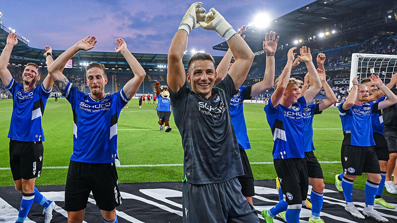 Der Poker des <a href='/de/daten/news/fussball/martin-fraisl/' class='tag'>Martin Fraisl</a>