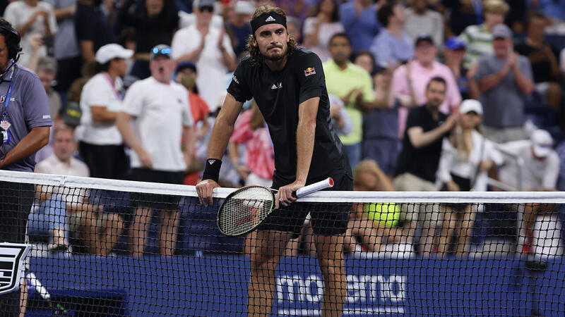<a href='/de/daten/news/tennis/us-open/' class='tag'>US Open</a>: Angeschlagener Tsitsipas in 1. Runde out