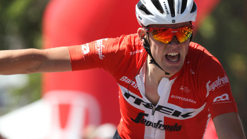 Vingegaard behält Gelbes Trikot, Pedersen gewinnt