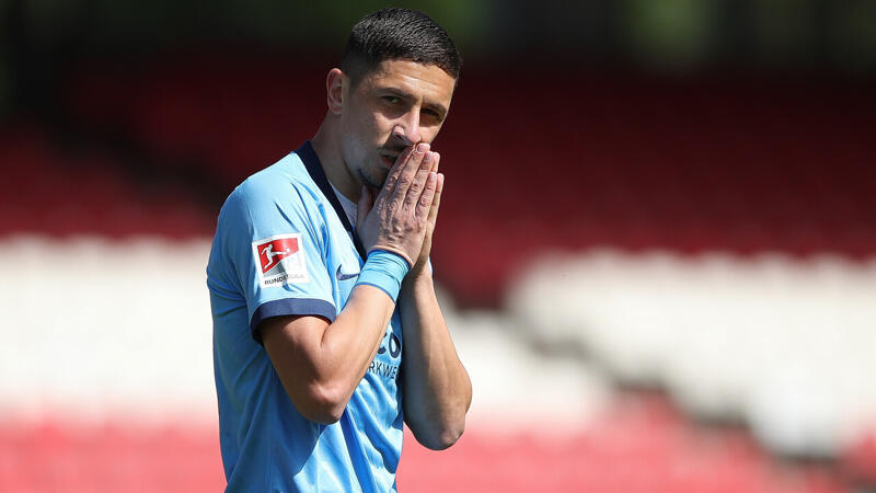 <a href='/de/daten/news/robert-zulj/' class='tag'>Robert Zulj</a> verabschiedet sich von Al-Ittihad