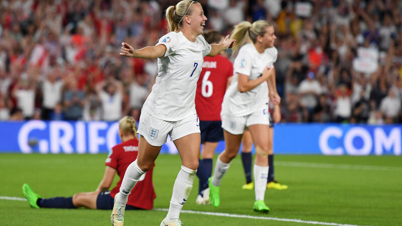 "Three Lionesses" deklassieren Norwegerinnen