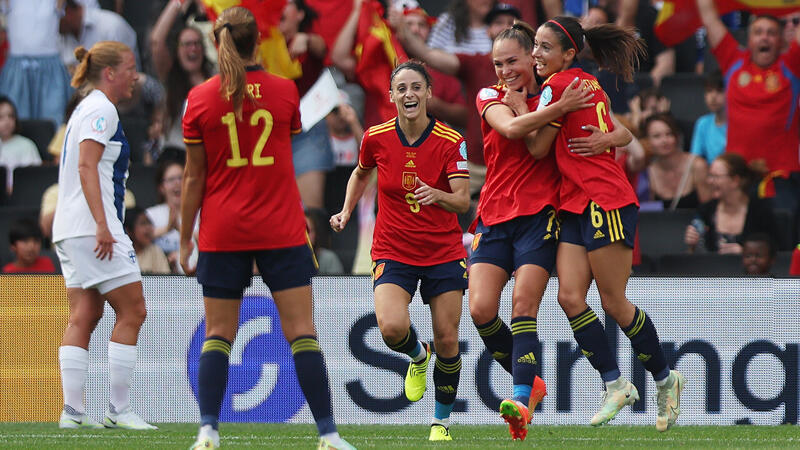 Spanien trotzt Fehlstart zum EM-Auftakt