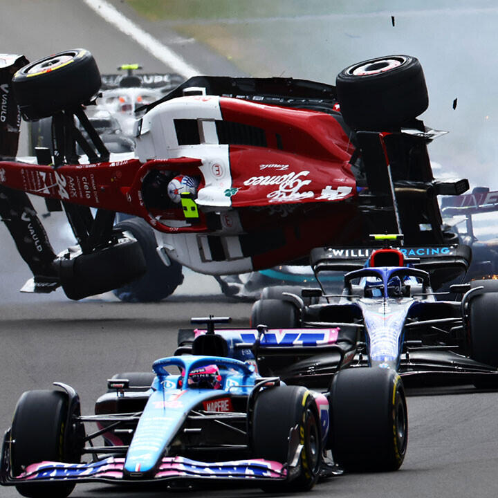 Heftiger Start-Crash in Silverstone