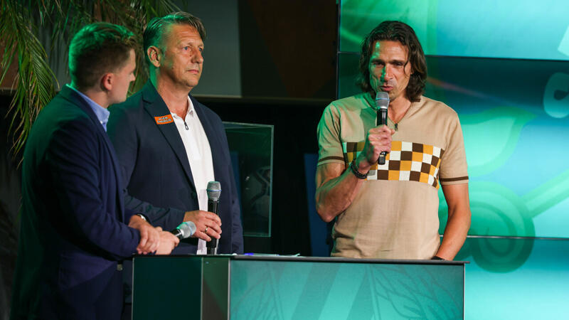 <a href='/de/daten/news/michael-hatz/' class='tag'>Michael Hatz</a> ins Rapid-Präsidium aufgenommen