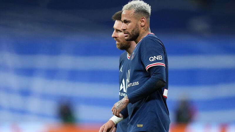 <a href='/de/daten/news/fussball/neymar/' class='tag'>Neymar</a>-Verlängerung greift in Kürze