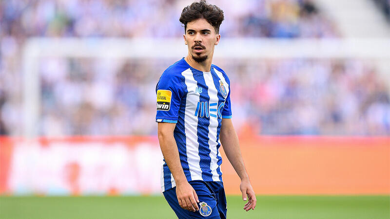 <a href='/de/daten/news/fussball/paris-saint-germain/' class='tag'>Paris Saint-Germain</a> greift wohl bei Porto zu