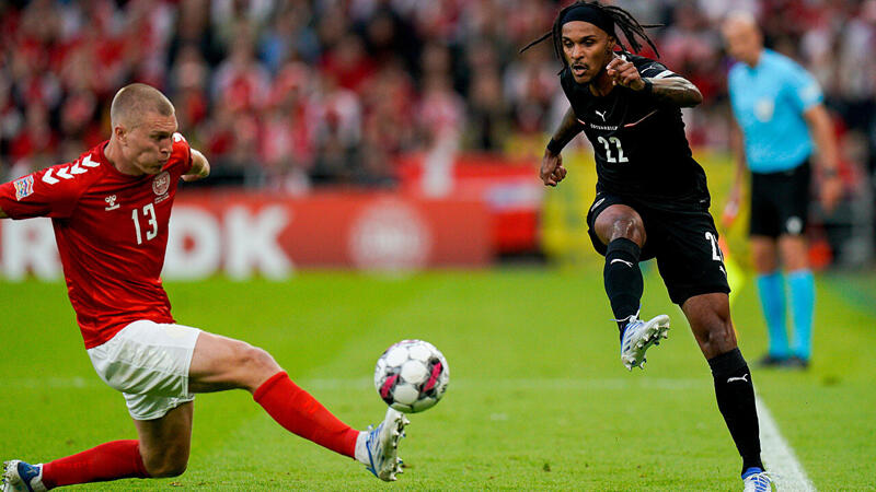 SIE BAUEN AUF EINE "AUFHOLJAGD":