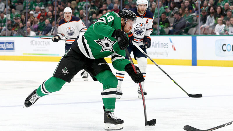 Raffl soll in der Schweiz unterschrieben haben