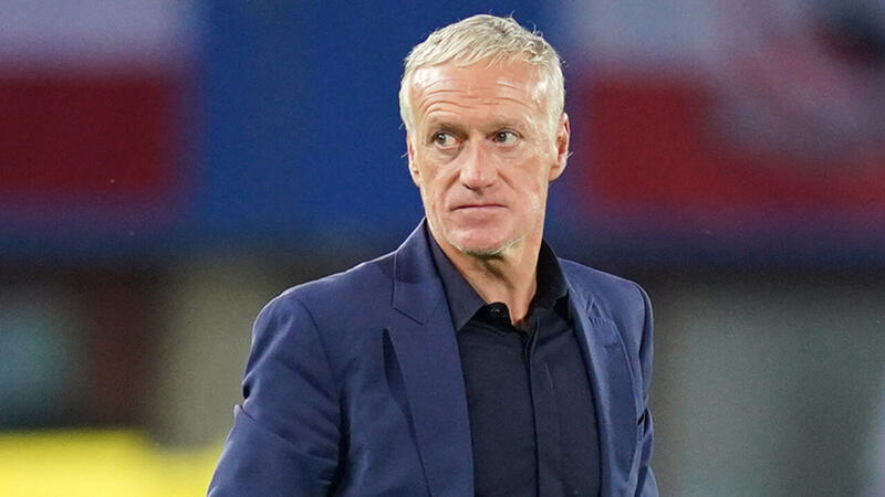 Frankreich-Teamchef Deschamps trauert Sieg nach
