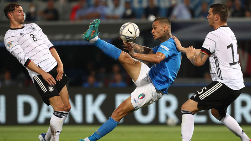 <a href='/de/daten/news/deutschland/' class='tag'>Deutschland</a> holt in Italien zum Auftakt Punkt