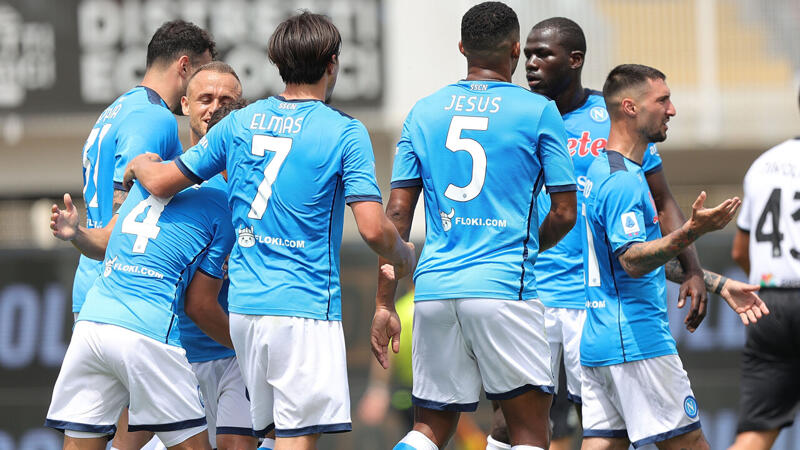 Bahnt sich in <a href='/de/daten/news/fussball/serie-a/' class='tag'>Serie A</a> noch ein Milliardendeal an?