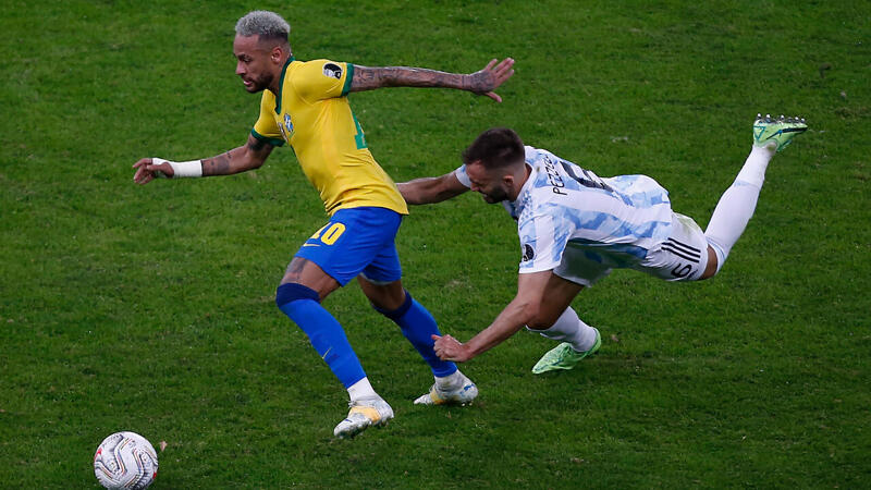 <a href='/de/daten/news/fussball/neymar/' class='tag'>Neymar</a> stichelt gegen argentinisches Nationalteam