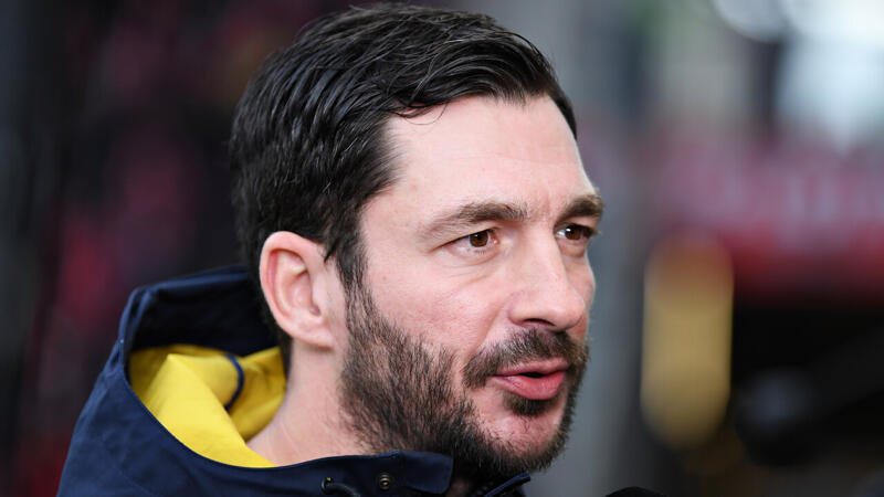 <a href='/de/daten/news/fussball/hertha-bsc/' class='tag'>Hertha BSC</a> präsentiert seinen neuen Trainer