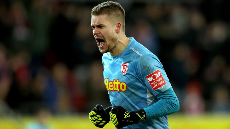 <a href='/de/daten/news/fussball/borussia-dortmund/' class='tag'>Borussia Dortmund</a> findet Kobel-Vertretung