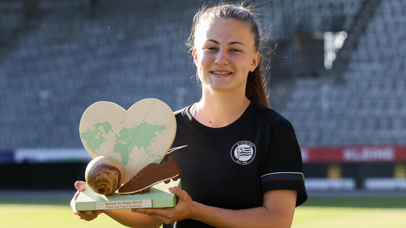 Sturm-Kickerin Schasching ist Spielerin der Saison