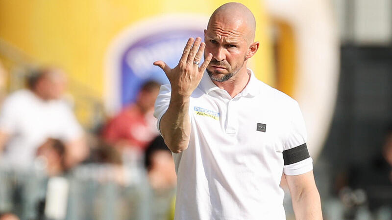 Ilzer erklärt Dreifachtausch vor der Pause