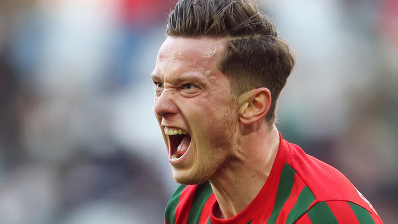 <a href='/de/daten/news/fussball/michael-gregoritsch/' class='tag'>MICHAEL GREGORITSCH</a> (<a href='/de/daten/news/fussball/fc-augsburg/' class='tag'>FC Augsburg</a>) - 3,0 Mio.