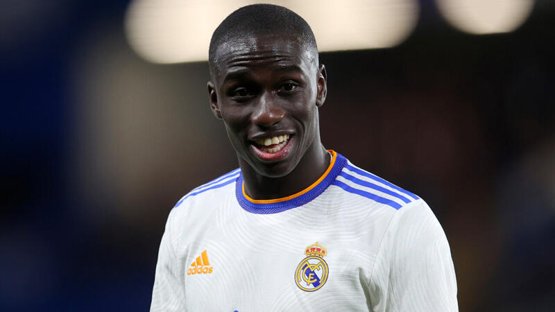 <a href='/de/daten/news/fussball/real-madrid/' class='tag'>Real Madrid</a> wird Ferland Mendy nicht verkaufen
