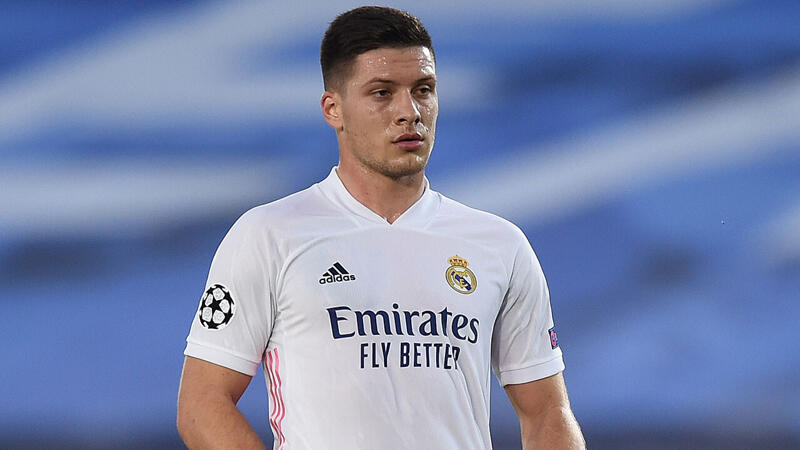 Sechs Abgänge bei <a href='/de/daten/news/fussball/real-madrid/' class='tag'>Real Madrid</a>?