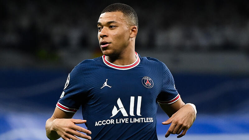 <a href='/de/daten/news/fussball/fc-barcelona/' class='tag'>FC Barcelona</a> steigt in Mbappe-Poker ein