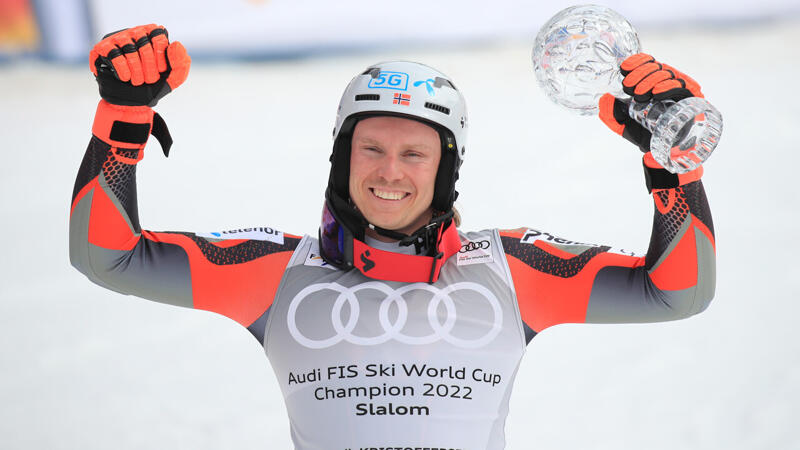 Kristoffersen holt Slalom-Kugel - Feller am Podest