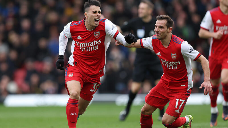 Arsenal stürmt in Watford auf CL-Platz