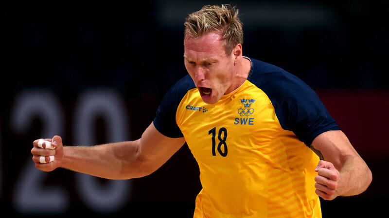 Schweden zittert sich in Hauptrunde