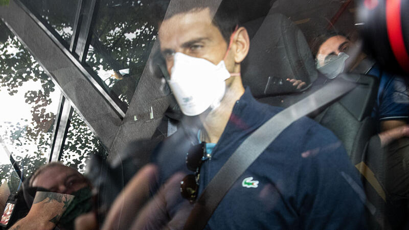 <a href='/de/daten/news/tennis/novak-djokovic/' class='tag'>Novak Djokovic</a> in Dubai gelandet