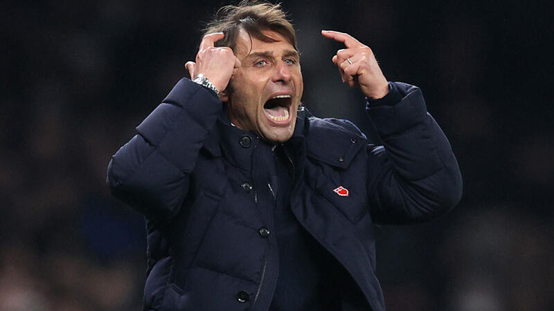 <a href='/de/daten/news/fussball/premier-league/' class='tag'>Premier League</a> hält trotz Corona an Spielplan fest