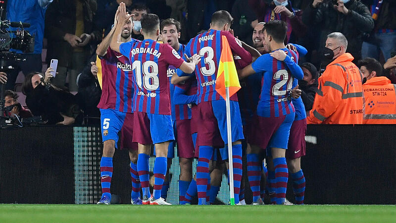 Barcelona-Napoli: Heiße Duelle in den EL-Playoffs