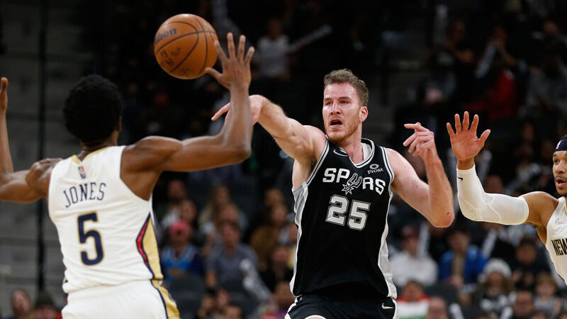 Pöltl geigt bei Spurs-Sieg gegen Pelicans auf