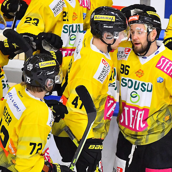 VIDEO: Vienna Capitals erkämpfen Sieg im Pustertal