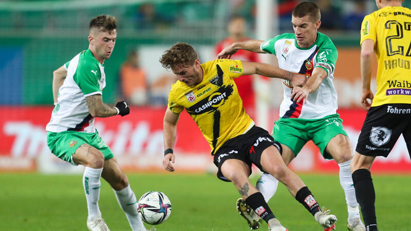 Rapid bezwingt Altach in Spiel eins nach Kühbauer