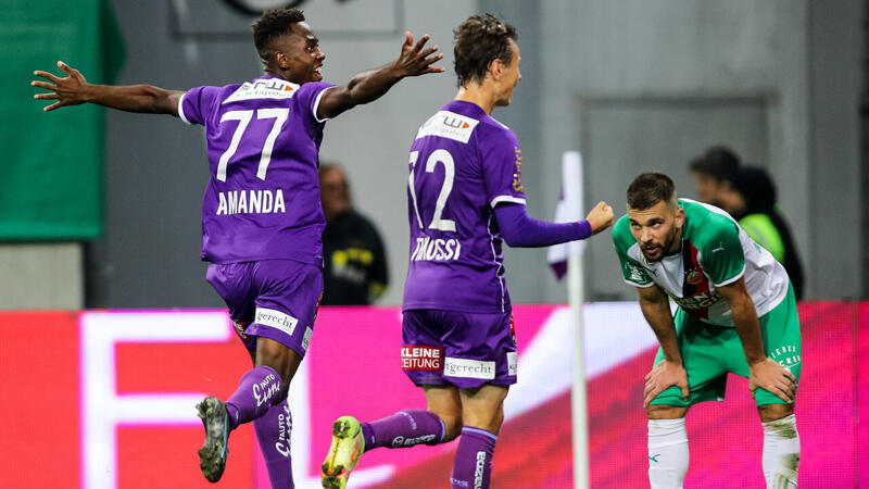 VIDEO: Rapid schenkt Sieg in Überzahl her