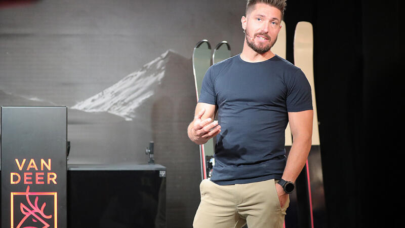 "Van Deer"! Hirscher präsentiert Projekt