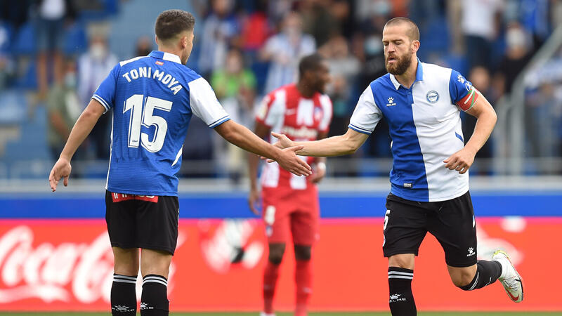 Alaves schockt <a href='/de/daten/news/fussball/atletico-madrid/' class='tag'>Atletico Madrid</a>