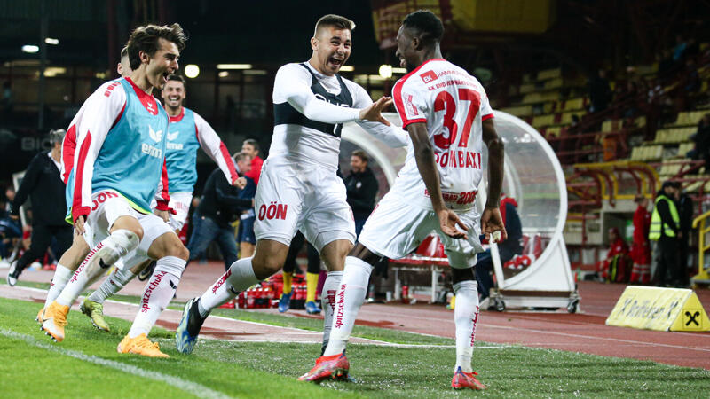 <a href='/de/daten/news/fussball/vorwaerts-steyr/' class='tag'>Vorwärts Steyr</a> jubelt über "1. Schritt"