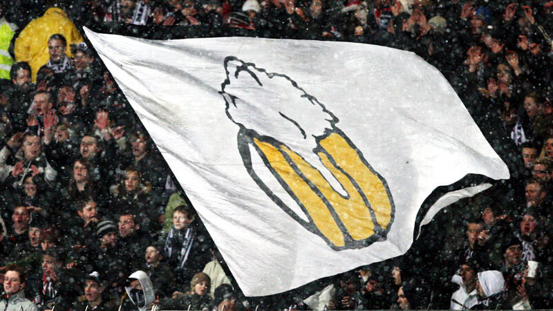 England: Bier-Comeback auf Tribüne