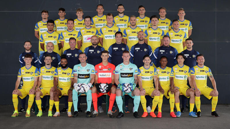 <a href='/de/daten/news/fussball/skn-st--poelten/' class='tag'>SKN St. Pölten</a>