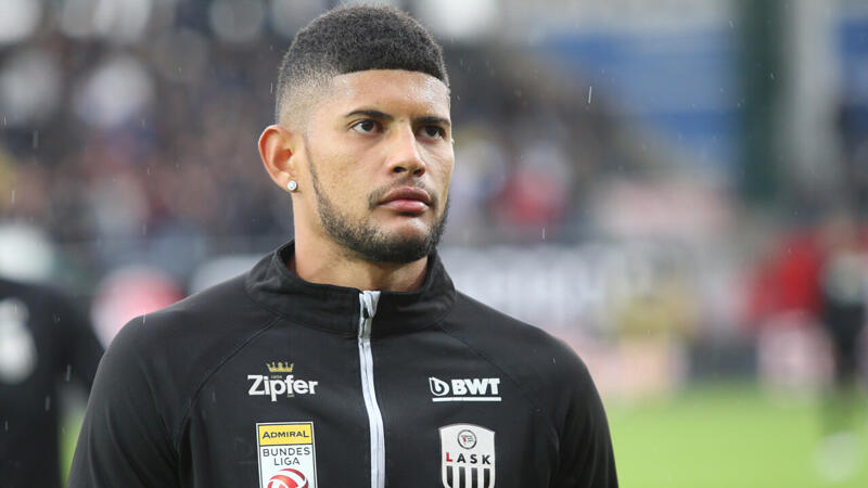 <a href='/de/daten/news/fussball/lask/' class='tag'>LASK</a>-Verteidiger Andrade nach Bielefeld verliehen