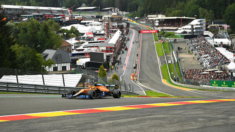 Nach Norris-Crash: Diskussionen um Eau Rouge