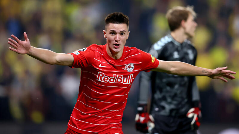 Salzburg marschiert in die <a href='/de/daten/news/champions-league/' class='tag'>Champions League</a>!