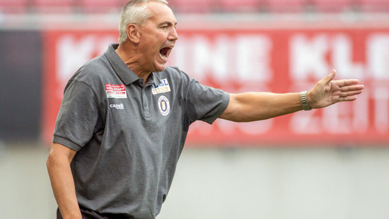 Peter Pacult mit Wutrede gegen den VAR