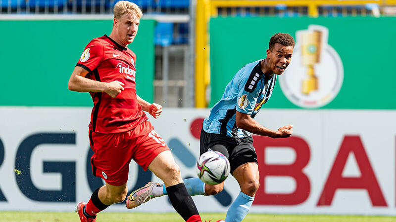 <a href='/de/daten/news/martin-hinteregger/' class='tag'>MARTIN HINTEREGGER</a> (<a href='/de/daten/news/fussball/eintracht-frankfurt/' class='tag'>Eintracht Frankfurt</a>) - 18 Mio.