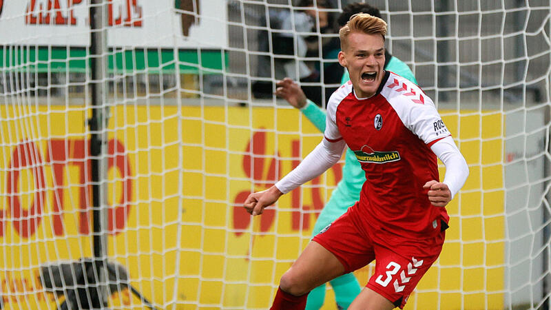 <a href='/de/daten/news/fussball/philipp-lienhart/' class='tag'>PHILIPP LIENHART</a> (<a href='/de/daten/news/fussball/sc-freiburg/' class='tag'>SC Freiburg</a>) - 14 Mio.