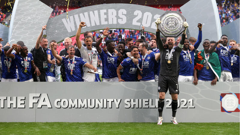 <a href='/de/daten/news/fussball/leicester-city/' class='tag'>Leicester City</a> holt ersten Titel der Saison