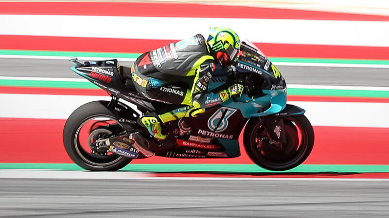 <a href='/de/daten/news/motorsport/motogp/' class='tag'>MotoGP</a> verneigt sich vor <a href='/de/daten/news/valentino-rossi/' class='tag'>Valentino Rossi</a>