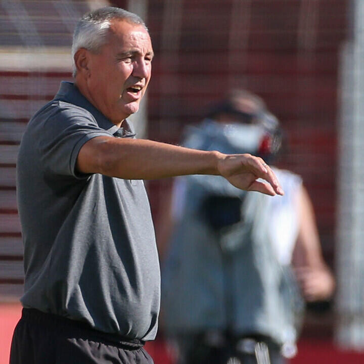 Pacult: Kein Verständnis für den VAR