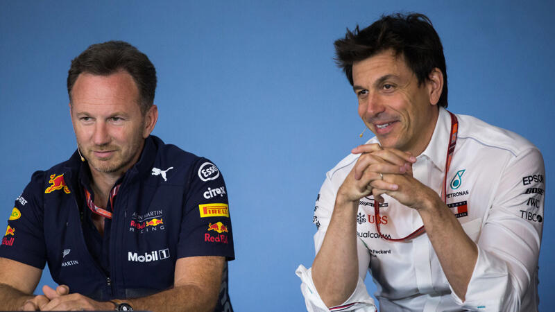 Mercedes und Red Bull haken Silverstone-Crash ab